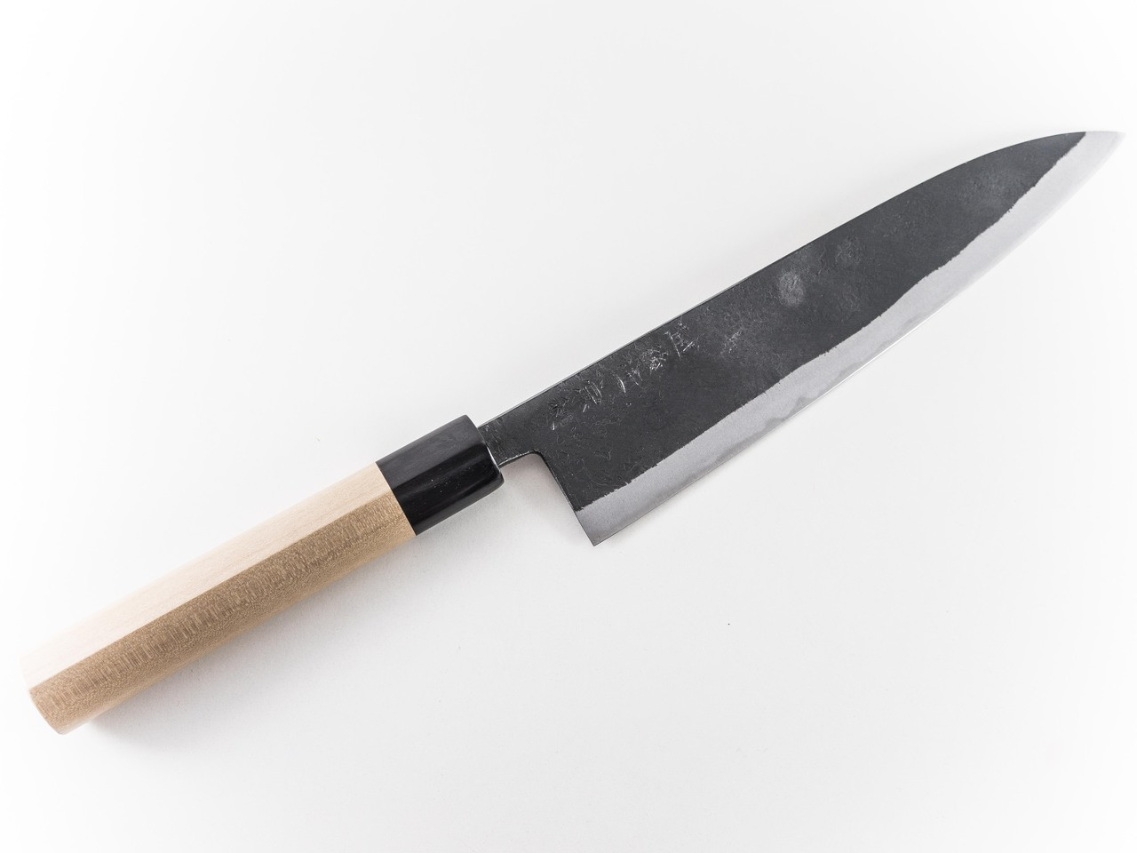 Kurouchi finish on a Munetoshi gyuto