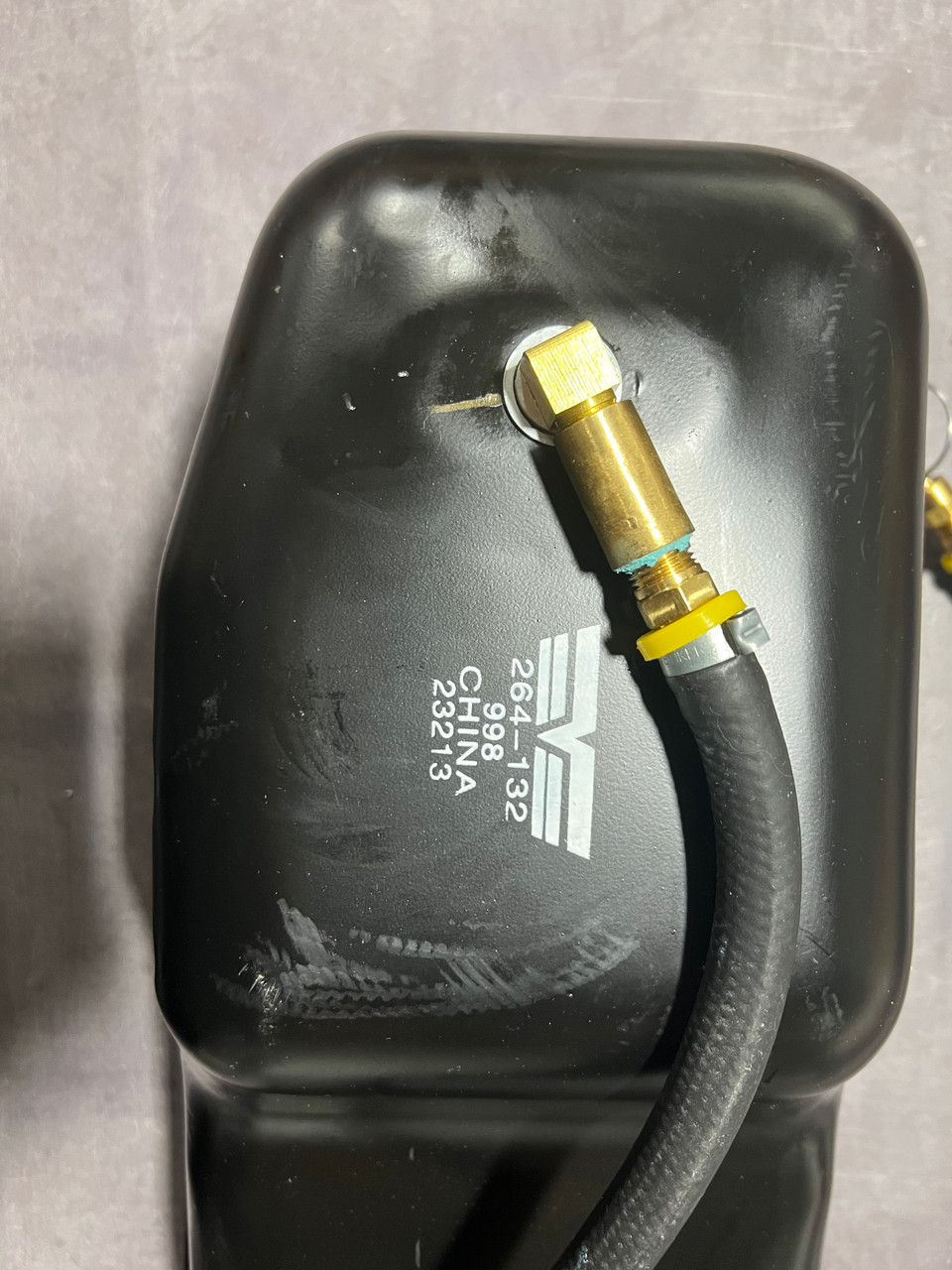OIL PAN 305/350 1986 AND UP With Oil Drain Kit