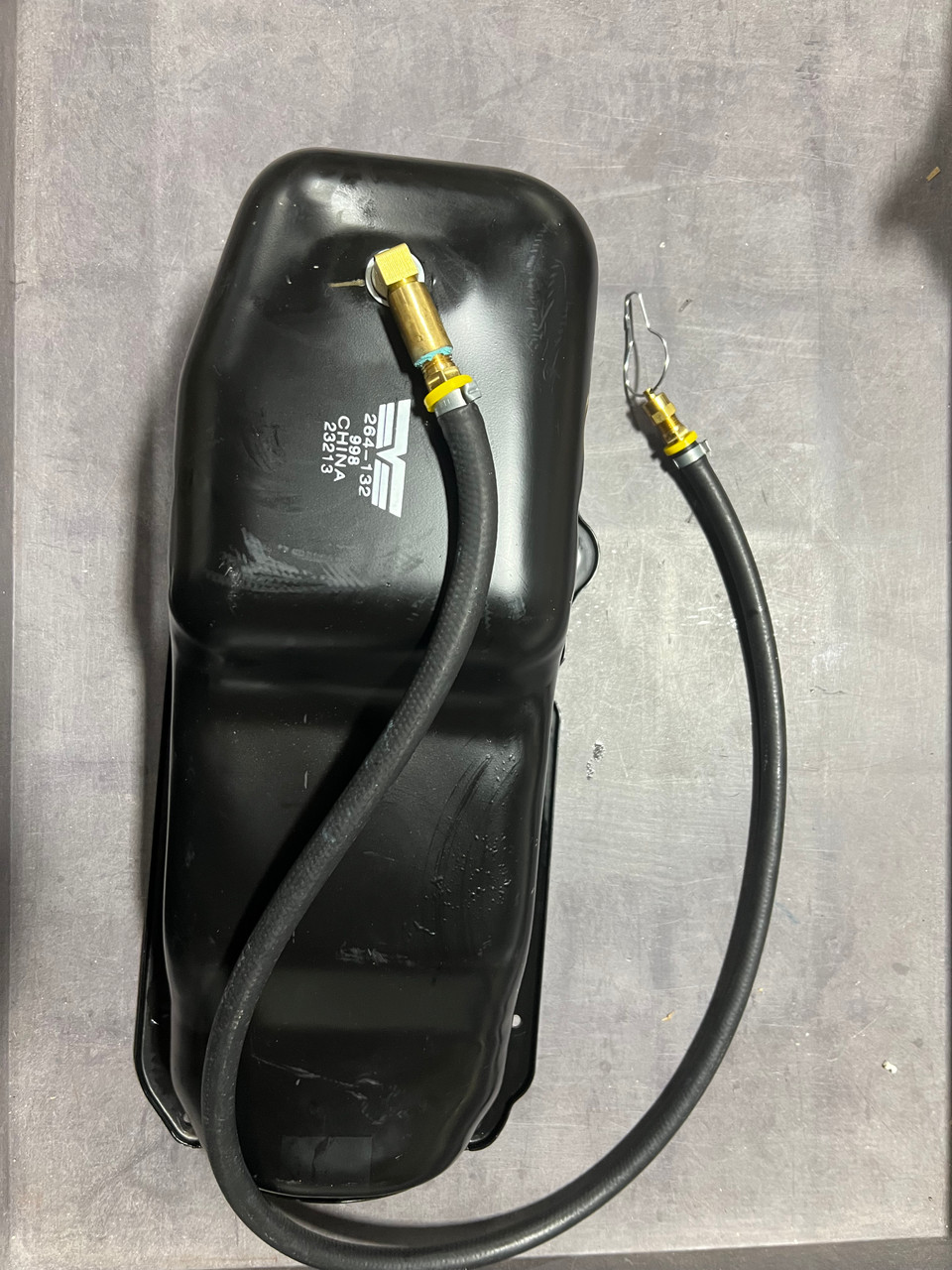 OIL PAN 305/350 1986 AND UP With Oil Drain Kit
