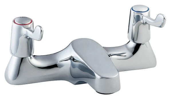 Deva 3" Lever Action Bath Filler with 2 Tap Holes in Chrome DLT108