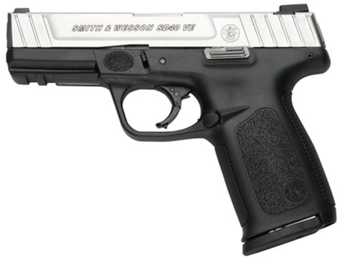 Smith & Wesson Model SD40 VE .40S&W 4 Inch Barrel Two-Tone Finish 3-Dot Sights Self Defense Trigger 14 Round