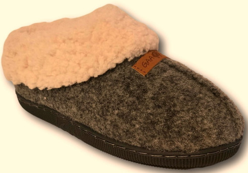 GaaHuu Mens Grey Collard Faux Clogs