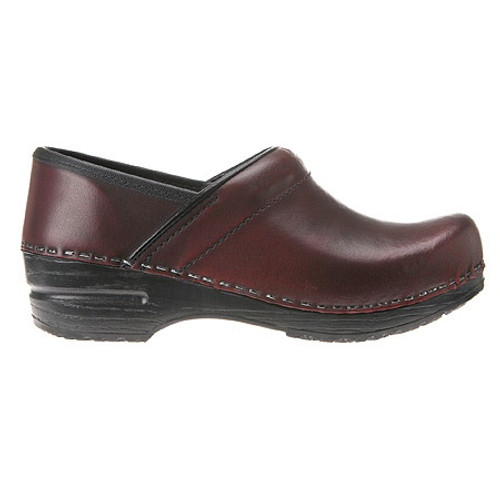 Dansko Women's Professional Regular - Cordovan Cabrio Dansko Women's Professional Regular - Cordovan Cabrio