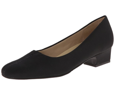 Trotters Women's Daisy Pump, Microfiber/Vegan Patent, 8 Wide 6891688 252gz3