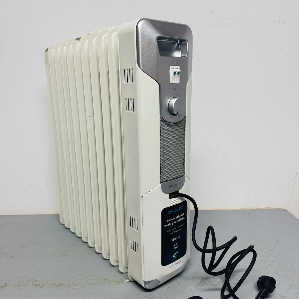Radiador de aceite Cecotec ReadyWarm 11000 Space de 11 módulos