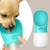 Botella de agua portátil para perros 350 ml · con bebedero integrado