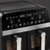 Detalle del panel táctil de la freidora de aire doble Comfy Nest con dos displays, diez programas y los mandos de cada cesta