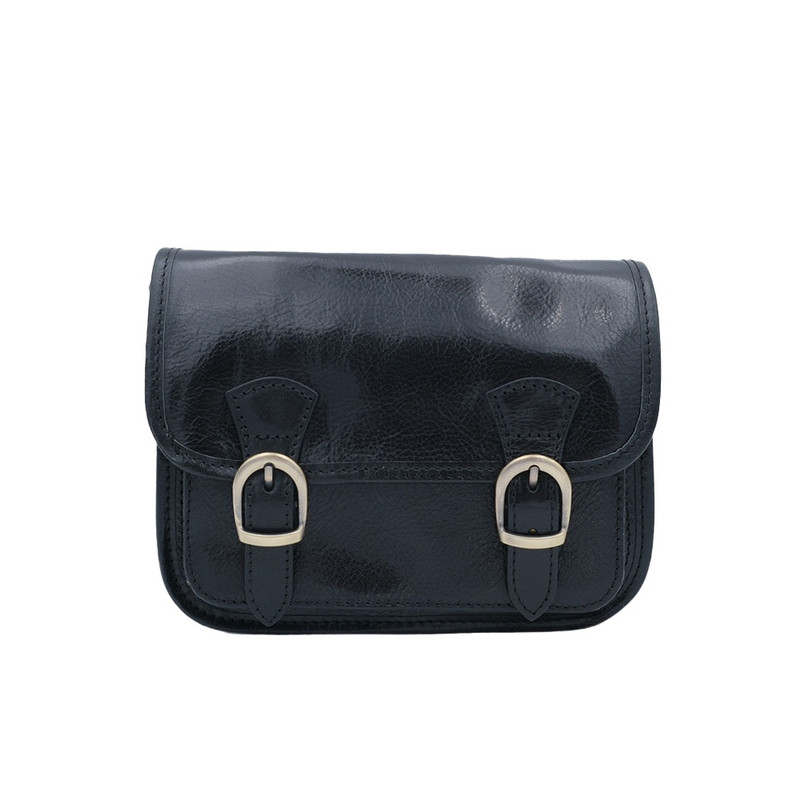 Bolso bandolera cartero de piel lisa en color negro