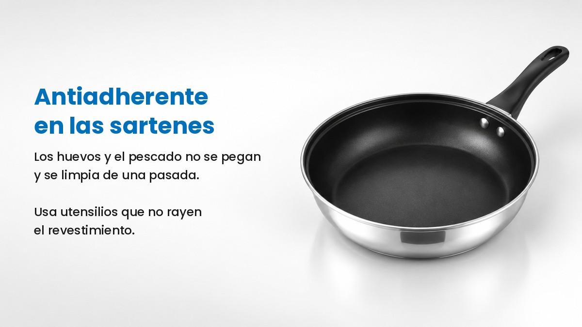 Interior antiadherente de la sartén con los dos remaches del mango