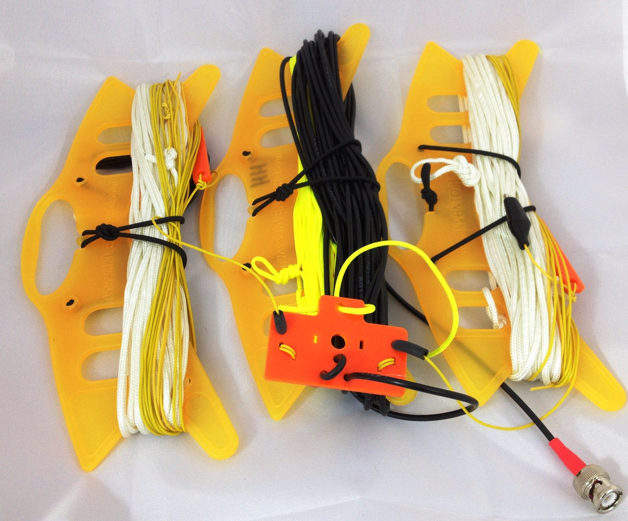 Band Hopper II Twoband (20m, 40m) portable dipole antenna system