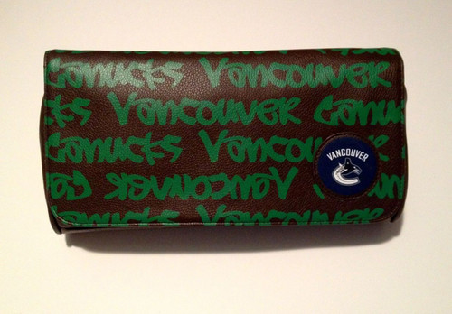 Vancouver Canucks Graffiti Clutch Purse Bag Vancouver Canucks Graffiti Clutch Purse Bag