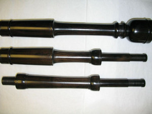 DB1 Blackwood Bagpipe - Antique / Button Mount