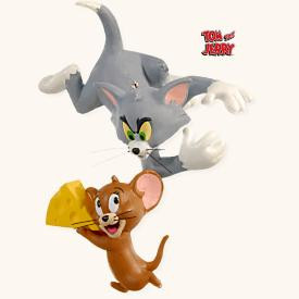 Hallmark 　トムとジェリー TOM AND JERRYオーナメント Amazon.com: Hallmark Keepsake Plastic Christmas Ornament 2022, Tom