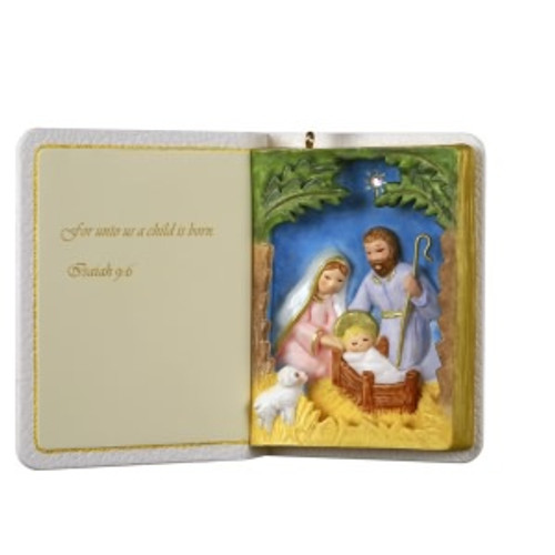 2019 Nativity Bible Hallmark ornament, QGO2437