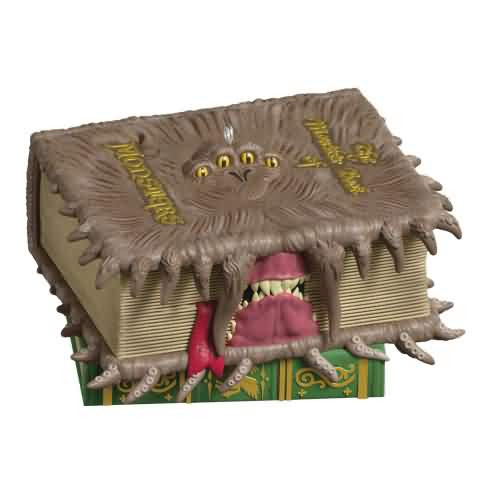 2026 Harry Potter - The Monster Book of Monsters Hallmark ornament (QXI1556)