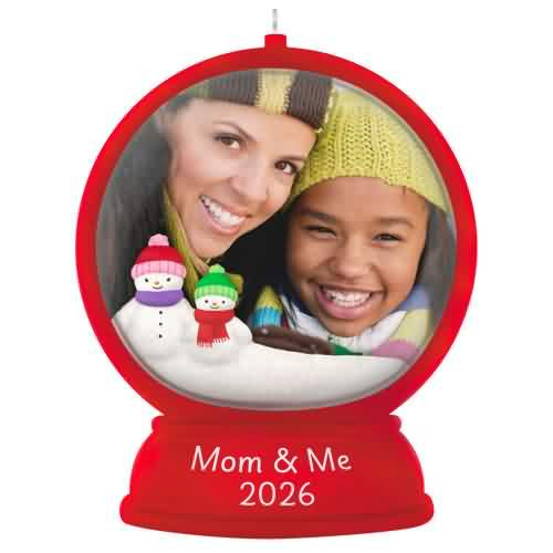 2026 Mom and Me Hallmark ornament (QGO2643)