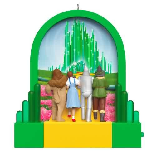 2026 Wizard of Oz - Journey to the Land of Oz Hallmark ornament (QXI1496)