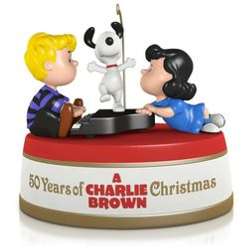 2015 Peanuts - 50 Years of A Charlie Brown Christmas Hallmark ornament, QXI2389