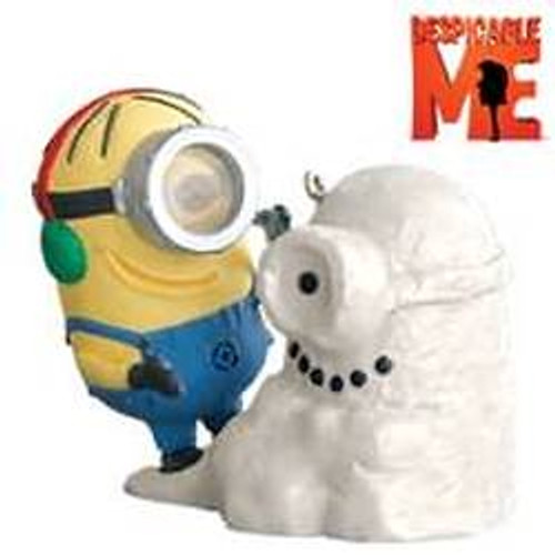 2010 Despicable Snowminion Hallmark ornament, QXI2386