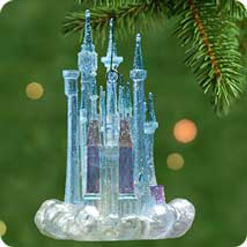 2001 Disney - Cinderellas Castle Hallmark ornament, QXD4172