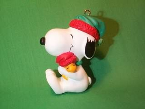 1990 Snoopy And Woodstock - Hug