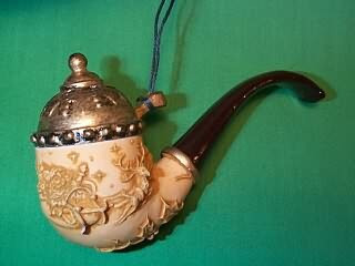 1985 Santa's Pipe Christmas Ornament The Ornament Shop