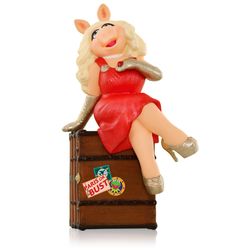 2015 It is Moi Miss Piggy Hallmark Ornament | The Ornament Shop 2015 It is Moi Miss Piggy Hallmark Ornament | The Ornament Shop