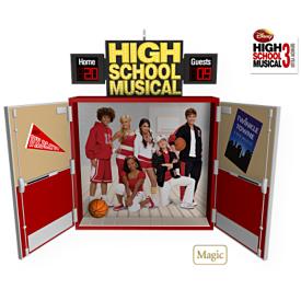 PERCUSSION オーナメント・ベア 3,500体 USA限定品 証明書付き 2009 Disney - High School Musical 3 Hallmark Ornament