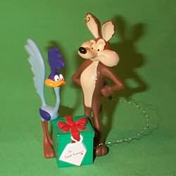 1994 LT - Road Runner And Coyote Christmas Ornament | The