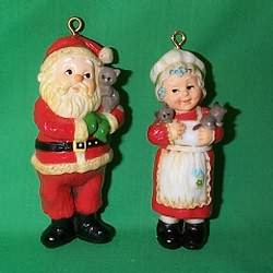 1981 Mr and Mrs Claus Christmas Ornament | The Ornament Shop