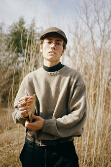 Retro Chic Vintage Sweater - Timeless & Cozy