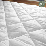 Closeup of quilted mattress pad