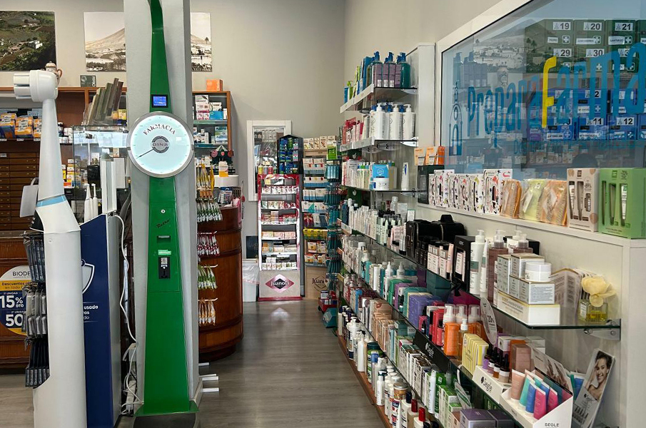Interior de la Farmacia Los Quintana en Gáldar