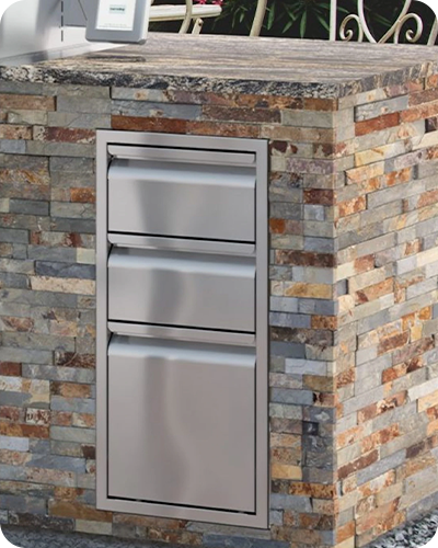 Outdoor Kitchen