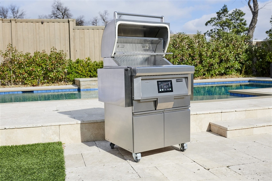 Coyote Pellet Grill