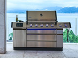 Napoleon vs Weber: Best Premium Gas Grill Brand for 2026