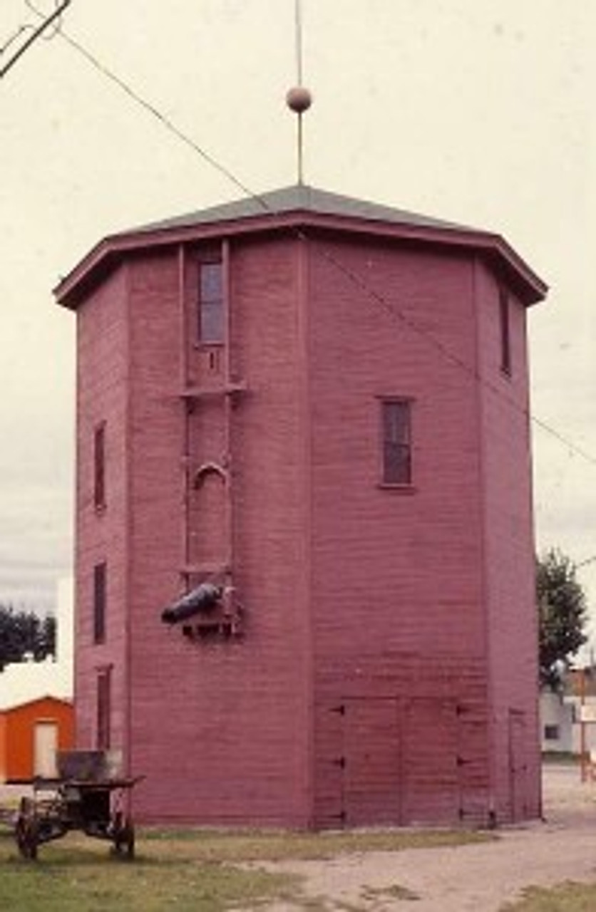 Woodland Scenics Branch Line Water Tower (HO)