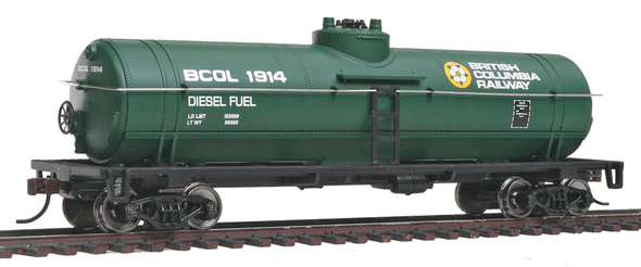 Tank car, single dome, BCOL, green, dogwood