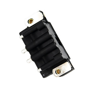 ARCO Marine Premium Replacement Ignition Coil f/Johnson/Evinrude Outboard Engines 1985-2006, made by ARCO MARINE - IG004 ARCO Marine Premium Replacement Ignition Coil f/Johnson/Evinrude Outboard Engines 1985-2006, made by ARCO MARINE - IG004