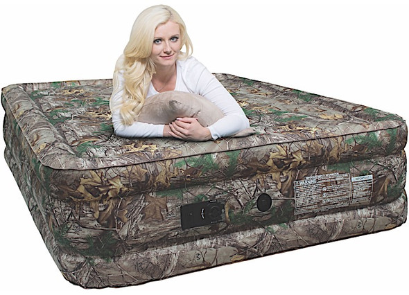 Queen Realtree XTRA Camoflage Fabric Xtreme 20" with Built-in Electric Air Pump.                                       Premium Fabric Indoor Air Mattress