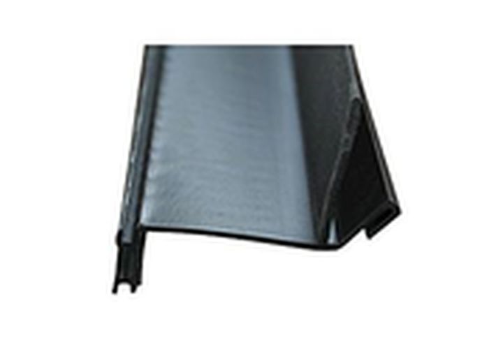 Bottom Pan Seal W/ 1.75in Wiper Black21/4in X 3in X 14ft, made by AP PRODUCTS - 018-1933-168