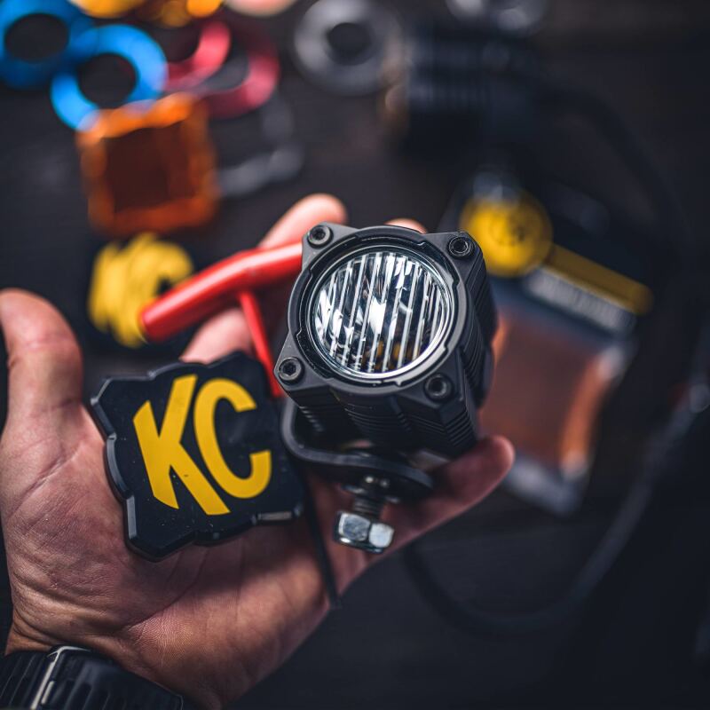 KC HiLiTES Spread Beam Single Lens Replacement Clear - 4262 Genuine Off-Road Light Replacement KC HiLiTES Spread Beam Single Lens Replacement Clear - 4262 Genuine Off-Road Light Replacement