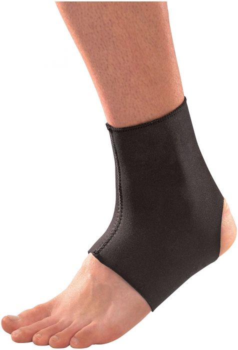 Ankle Brace Neoprene Blk Md, made by Mueller -