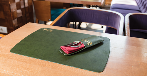 9050-9051. Eco-leather coaster and cutlery case