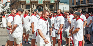 Wondering What to Wear to Running of the Bulls in 2024? - Bull Run