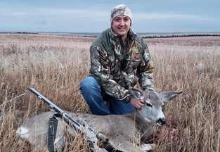 Essential Muzzleloader Supplies Every Hunter Needs (2024) - Big Game  Hunting Blog