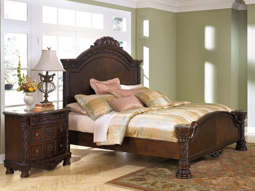 North Shore Dark Brown California King Panel Bed