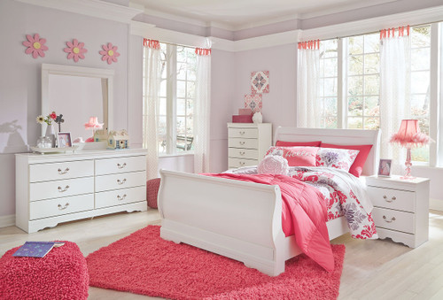 Anarasia White 6 Pc. Dresser, Mirror, Chest & Full Sleigh Bed