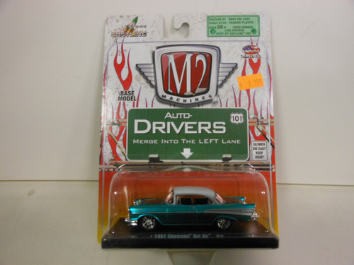 Castline - M2 Machines - Auto-Drivers - Chevrolet Bel Air - Teal - 1957