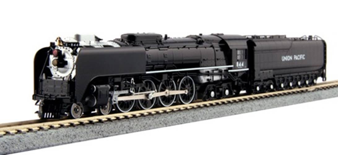 N-Gauge - Union Pacific - FEF-3 Steam Locomotive - #884 - (DC